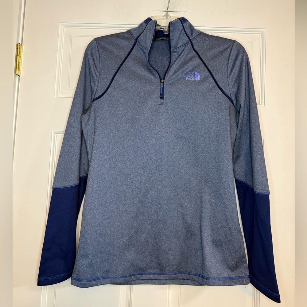 The North Face Women’s 1/4 Zip Pullover